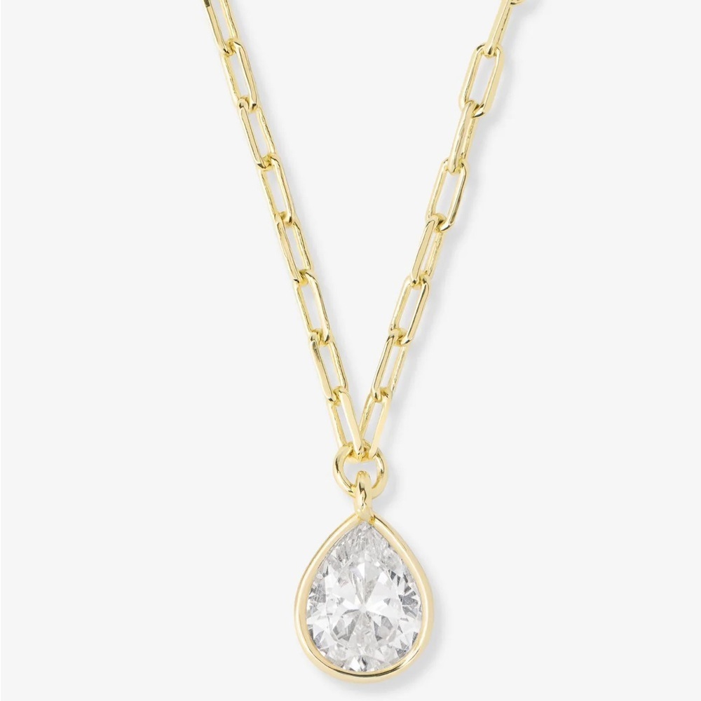 Spring break SALE 💜Melinda Maria Necklace Gold|White Diamondettes